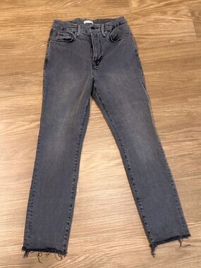 Good American Straight Leg Jeans in Washed Black